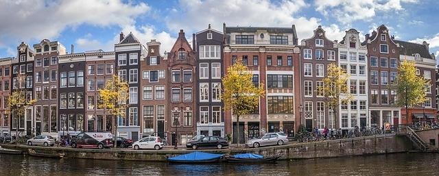 S&P Dow Jones Indices establishes EU Authorised Benchmark Administrator in Amsterdam