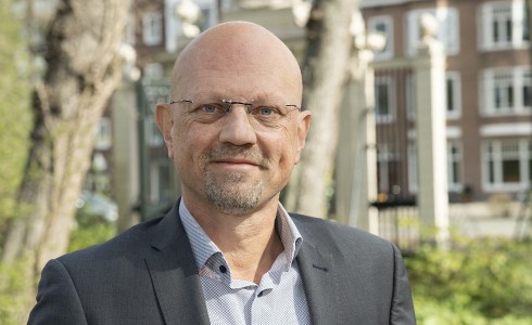 https://www.financialinvestigator.nl/nl/nieuws-detailpagina/2023/08/22/Harry-Geels-In-gesprek-met-een-linkse-vriend