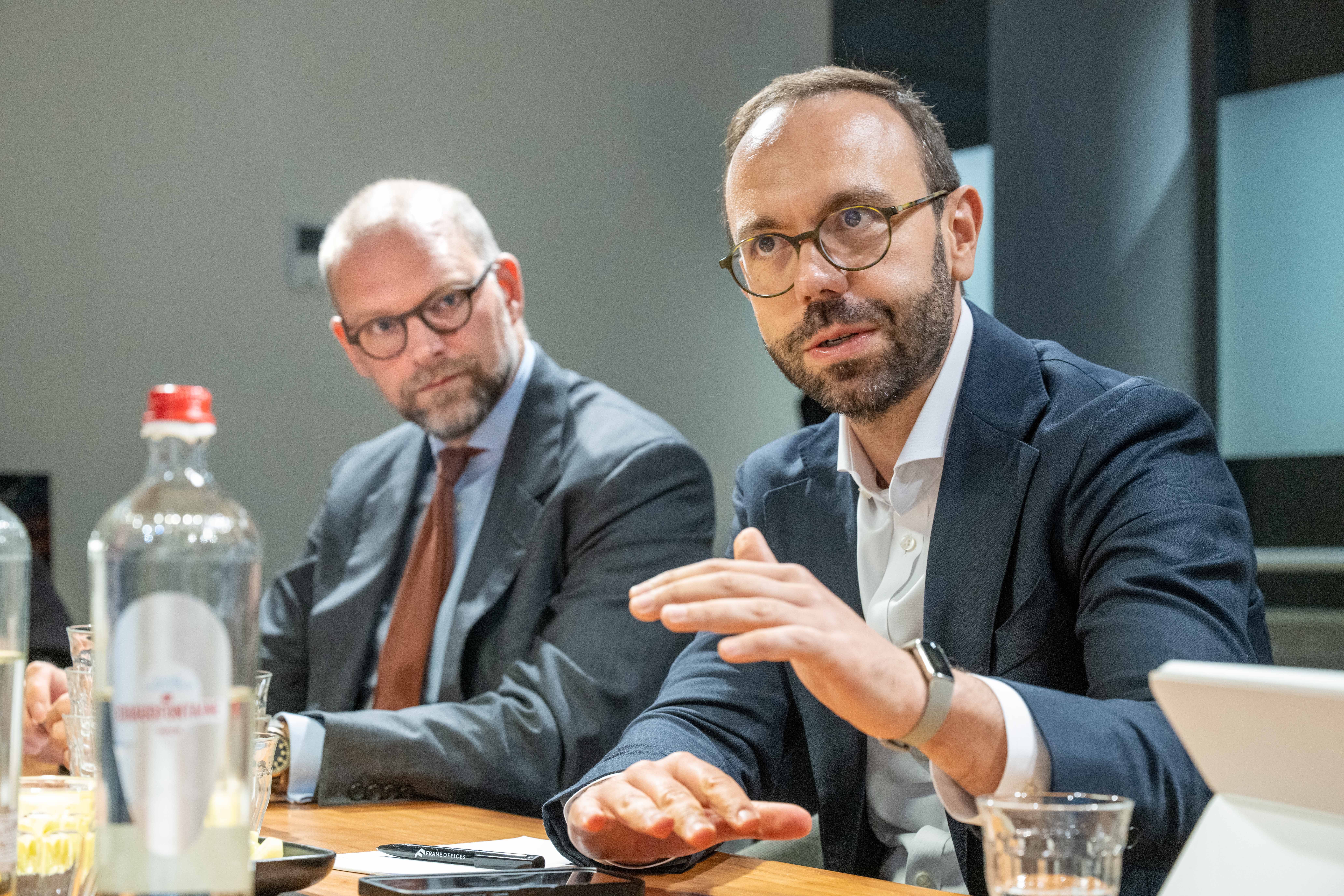 16 september 2025
Financial Investigator Ronde Tafel interview "Real Estate Debt" in Locael Centraal in Haarlem.
Archiefnummers CSF250156 en CSF250157