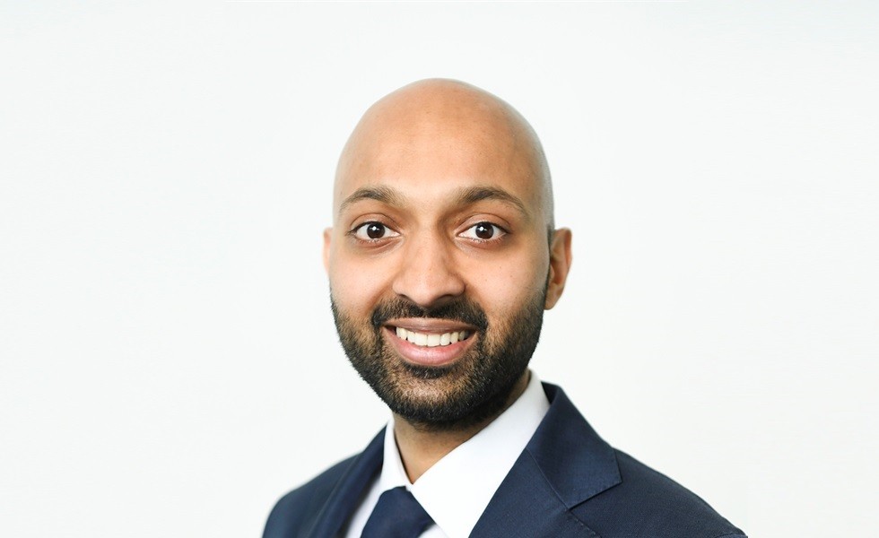 Outlook 2025: Raphie Hayat (a.s.r. asset management) | Financial ...