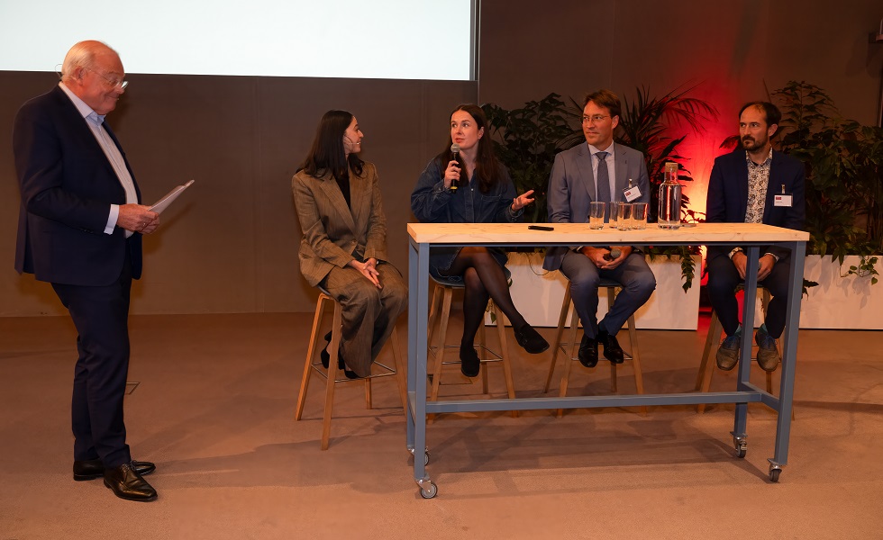 FI-8 - 2023 - Paneldiscussie 30-10.jpg FI-8 - 2023 - Paneldiscussie 30-10.jpg